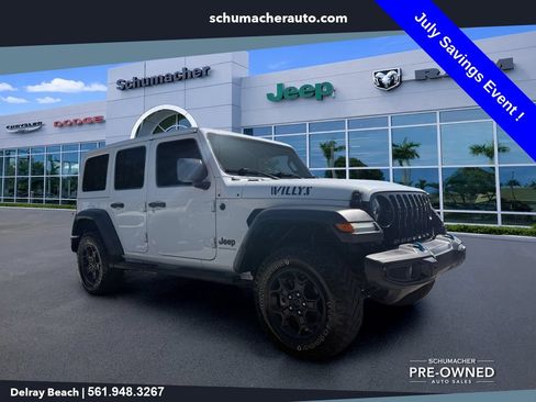 Used 2023 Jeep Wrangler Unlimited w/ Cold Weather Group AWD/4WD image 1