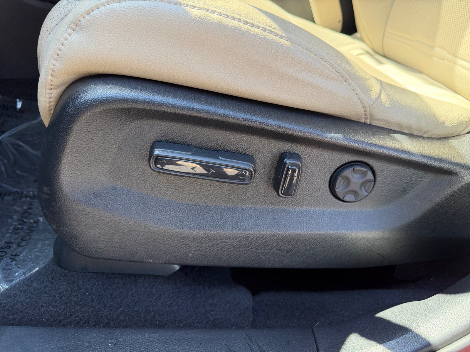 Used 2017 Honda CR-V Touring image 14