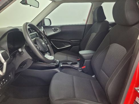 Used 2020 Kia Soul S FWD image 17