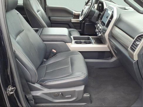 Used 2022 Ford F250 Lariat w/ Lariat Ultimate Package image 14