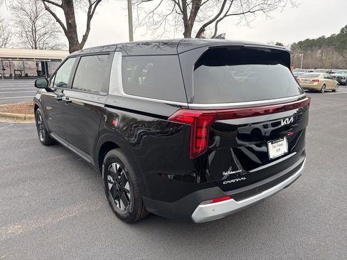 New 2026 Kia Carnival LXS image 15