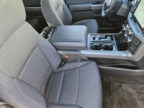 Used 2025 Ford F150 XLT w/ Equipment Group 302A MID image 18