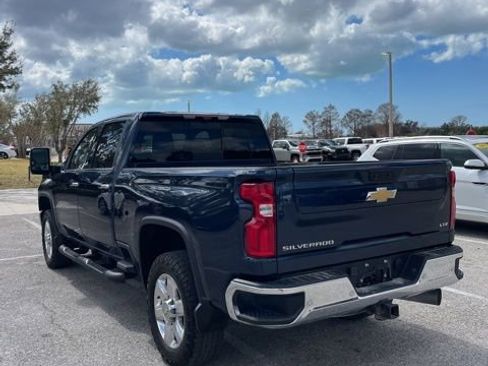 Used 2022 Chevrolet Silverado 2500 LTZ w/ LTZ Premium Package image 2