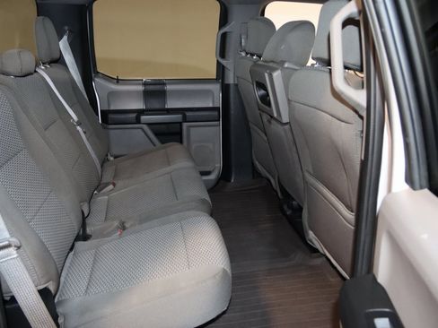 Used 2018 Ford F150 XLT image 52