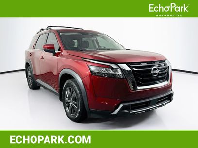 Used 2022 Nissan Pathfinder SV