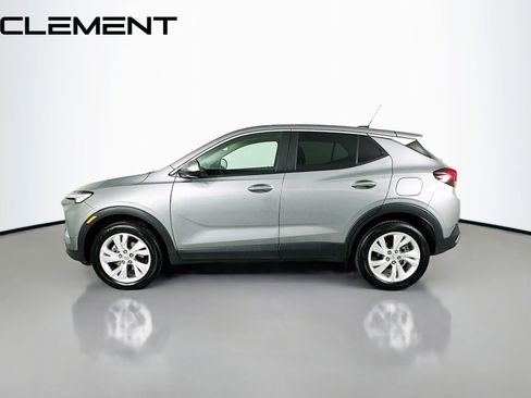 Used 2025 Buick Encore GX Preferred AWD/4WD image 6