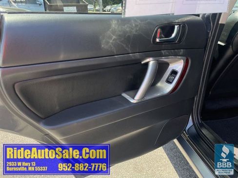 Used 2009 Subaru Outback 2.5i Limited AWD/4WD image 11