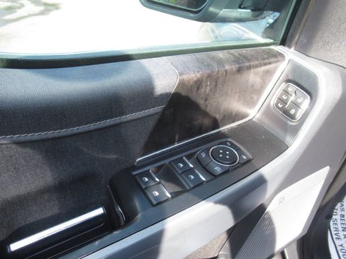 Used 2023 Ford F150 Lariat w/ Equipment Group 502A High AWD/4WD image 19