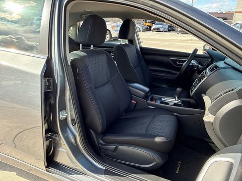 Used 2018 Nissan Altima 2.5 S w/ S Convenience Package image 22