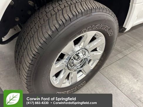 Used 2022 Ford F350 Platinum w/ FX4 Off-Road Package image 40