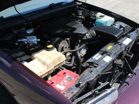 Used 1996 Chevrolet Impala SS RWD image 9