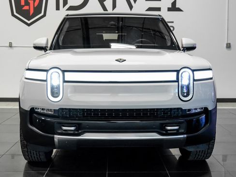 Used 2023 Rivian R1S Adventure image 7