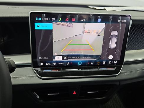 New 2026 Volkswagen Tiguan SE image 17