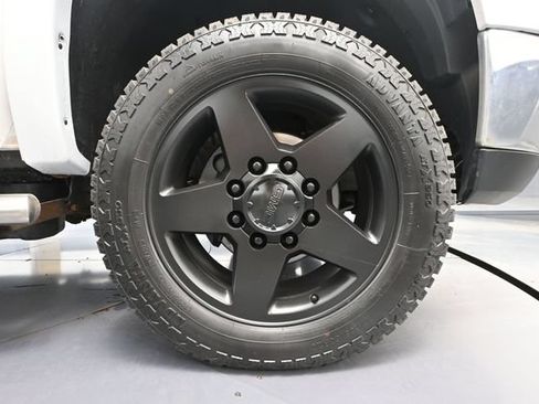 Used 2013 GMC Sierra 2500 SLE AWD/4WD image 14