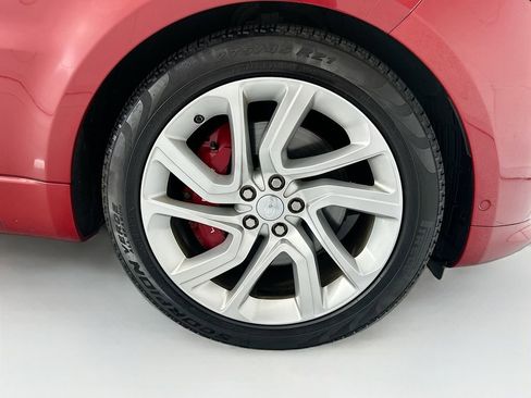 Used 2019 Land Rover Range Rover Sport Supercharged AWD/4WD image 31