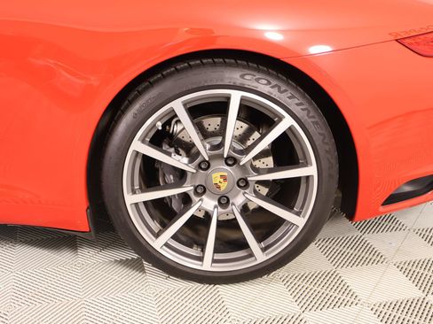 Used 2019 Porsche 911 Carrera RWD image 19
