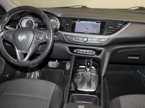 Used 2018 Buick Regal Preferred w/ Sights and Sounds Package AWD/4WD image 13