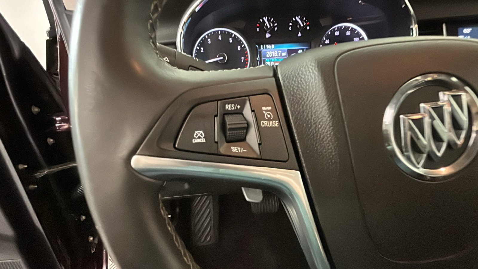Used 2018 Buick Encore Preferred FWD image 19