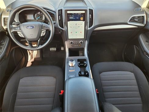 Used 2024 Ford Edge SE w/ Black Appearance Package image 26