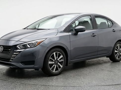 Used 2025 Nissan Versa SV FWD image 3