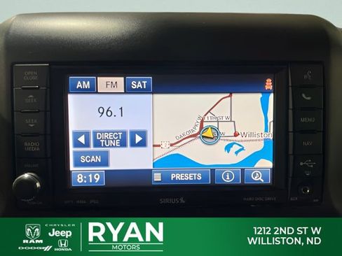 Used 2015 Jeep Wrangler Unlimited Rubicon w/ Max Tow Package AWD/4WD image 18