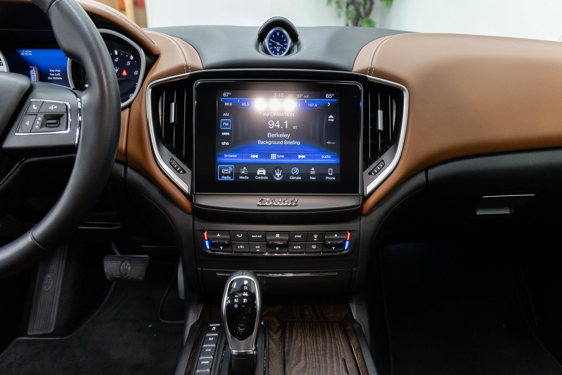 Used 2018 Maserati Ghibli GranLusso RWD image 18