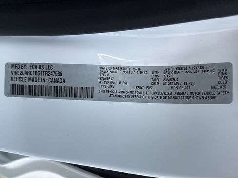 New 2026 Chrysler Pacifica Select FWD image 11