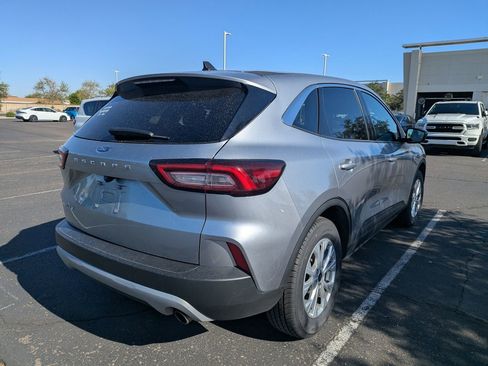 Used 2024 Ford Escape Active FWD image 6