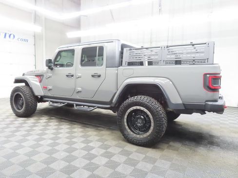 Used 2021 Jeep Gladiator Sport AWD/4WD image 5