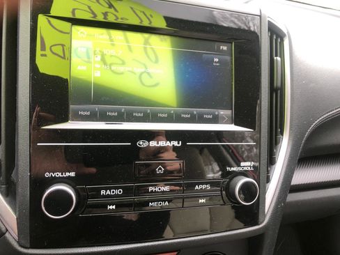 Used 2017 Subaru Impreza 2.0i image 12