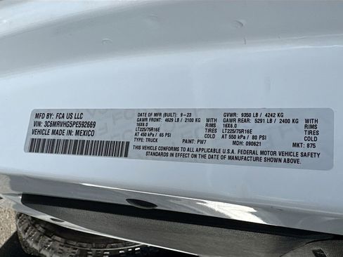 Used 2023 RAM ProMaster 3500 FWD image 22