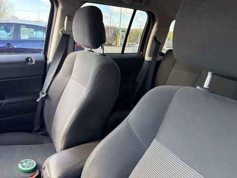 Used 2015 Jeep Patriot Sport w/ Power Value Group image 8