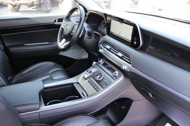 Used 2022 Hyundai Palisade Limited AWD/4WD image 16