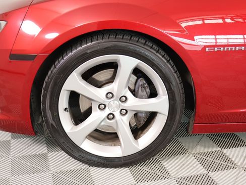 Used 2015 Chevrolet Camaro SS w/ RS Package RWD image 15