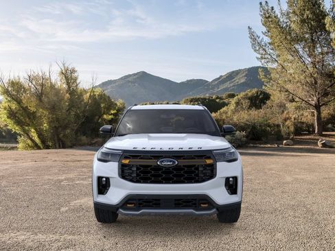 New 2026 Ford Explorer Tremor w/ Tremor Ultimate Package AWD/4WD image 9