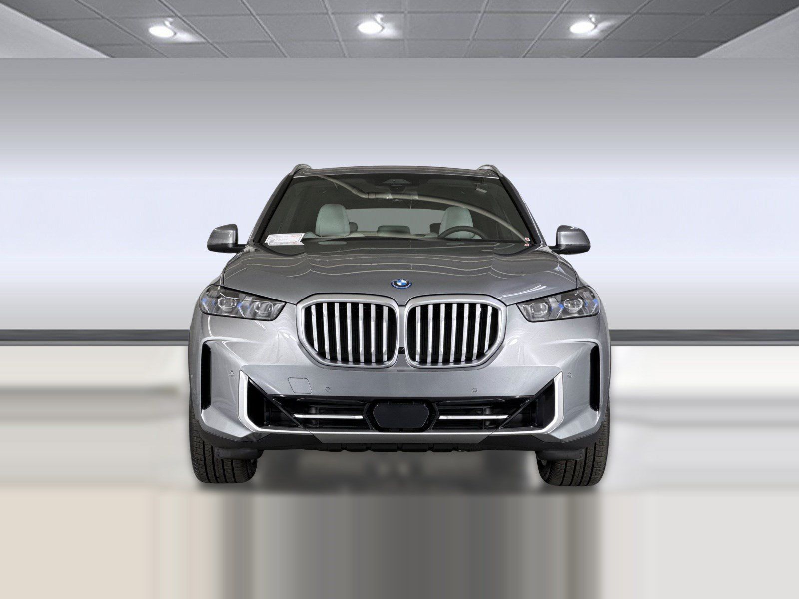 Used 2026 BMW X5 xDrive50e w/ Parking Assistance Package AWD/4WD image 6