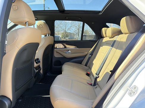 New 2026 Mercedes-Benz GLE 450 4MATIC image 14