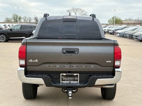 Used 2019 Toyota Tacoma SR5 image 7