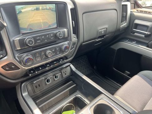 Used 2018 Chevrolet Silverado 1500 LT w/ All Star Edition AWD/4WD image 31