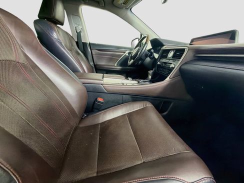 Used 2018 Lexus RX 350L FWD image 32