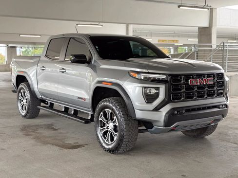 Used 2024 GMC Canyon AT4 w/ Canyon Safety Plus Package AWD/4WD image 3
