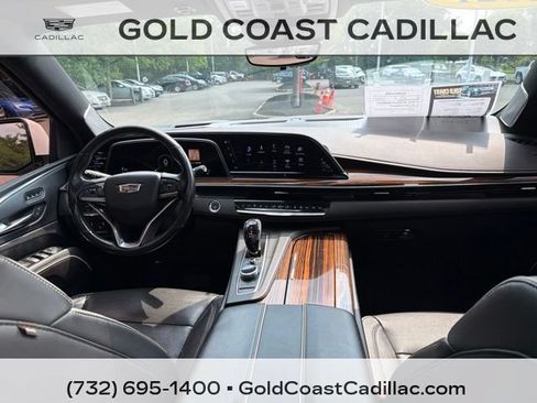 Used 2021 Cadillac Escalade ESV Premium Luxury w/ Driver Assist Tech Package AWD/4WD image 12