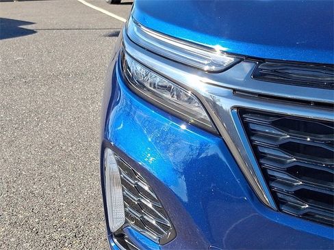 Certified 2022 Chevrolet Equinox RS w/ RS Leather Package image 9