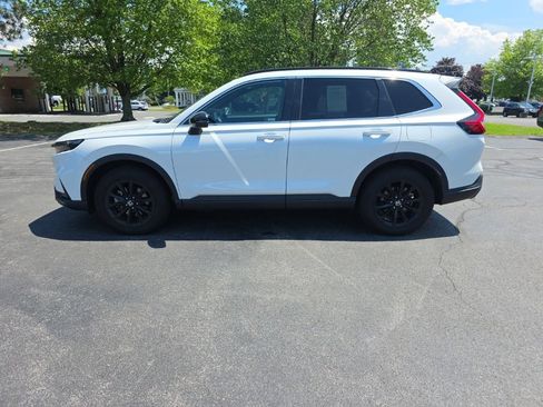 Used 2023 Honda CR-V Sport image 4