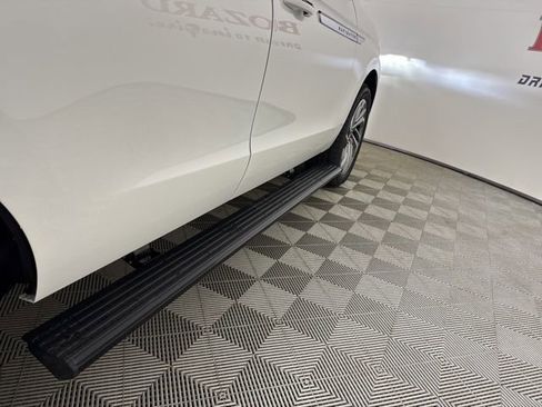 New 2025 Lincoln Navigator Reserve image 32