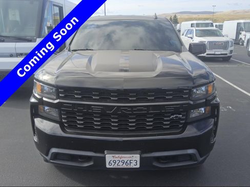 Used 2021 Chevrolet Silverado 1500 Custom w/ Rally Edition RWD image 12