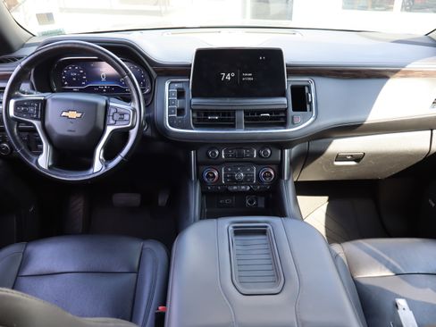 Used 2022 Chevrolet Tahoe LT w/ LT Signature Package AWD/4WD image 17