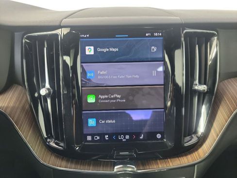 Used 2022 Volvo XC60 B5 Momentum w/ Advanced Package image 30