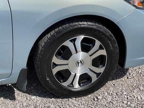 Used 2014 Honda Civic Hybrid Sedan image 9