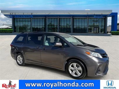 Used 2020 Toyota Sienna LE